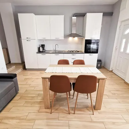 A3 Kevic Apartment *